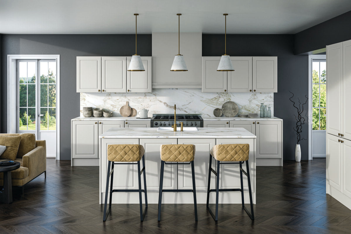 Bella Ashford kitchen door in Matt Dove Grey finish