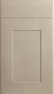 Classic Shaker Kitchen Doors | Matt Mussel